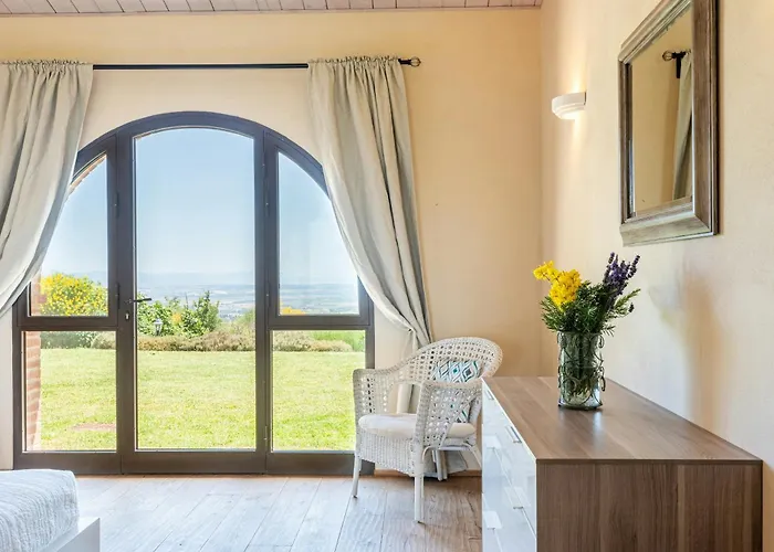 House Between Val Di Chiana And Val D'orcia * טרקוונדה